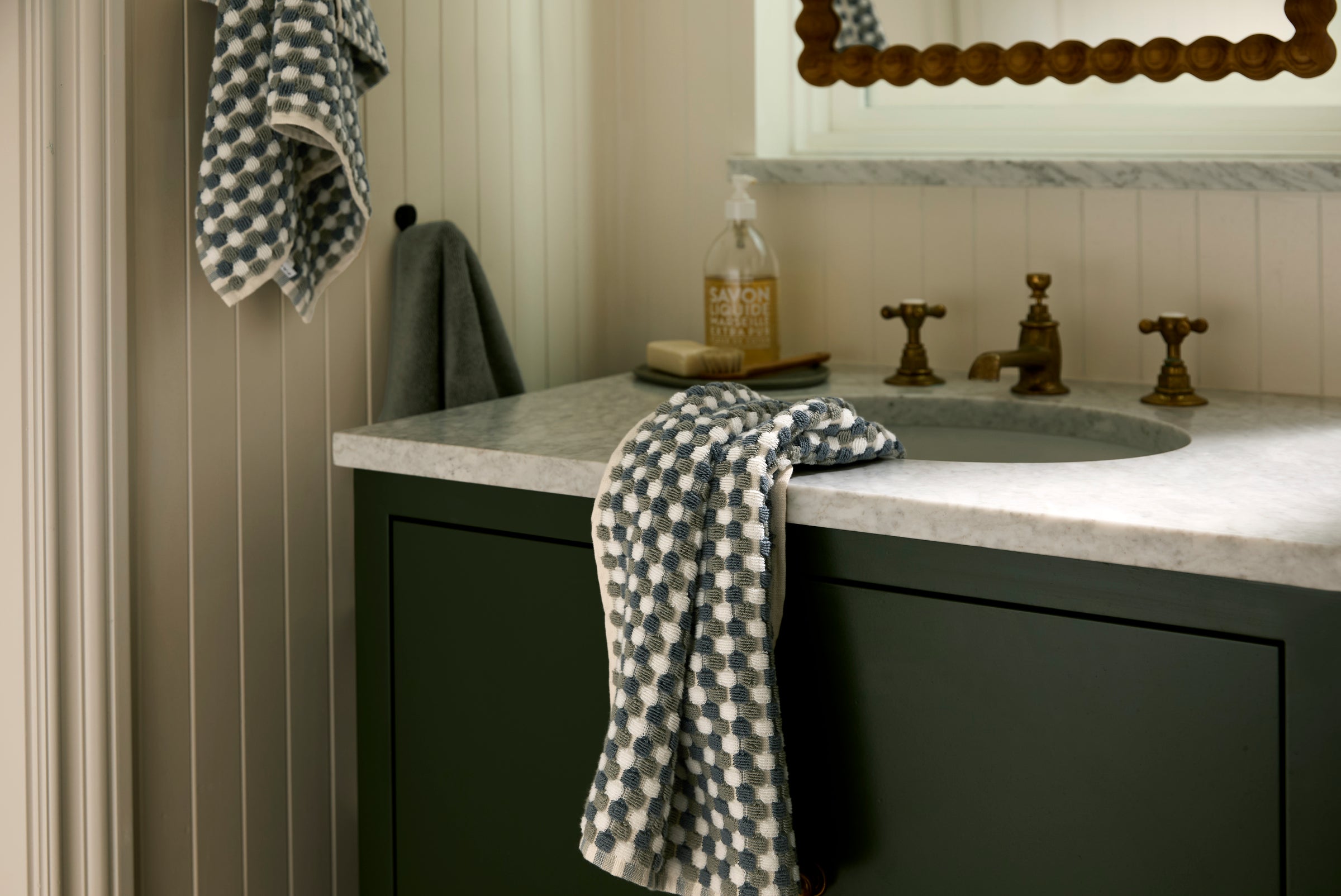 4+4 Organic Mosaic Bath Bundle